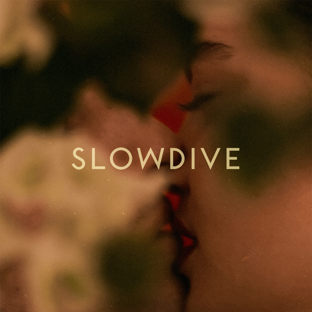 SLOWDIVE